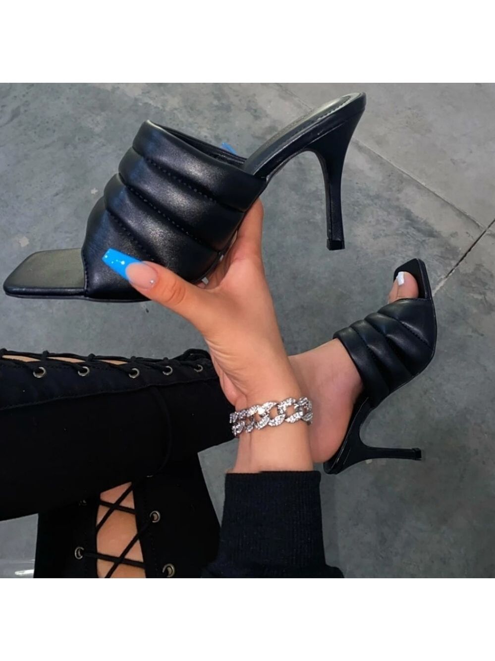 Just In 💓💓Gaby Heel - Black